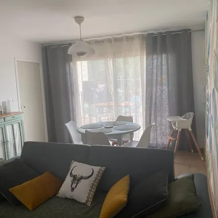 Apartment Les Romarins Nyons
